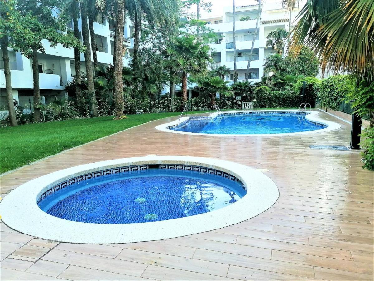 Global Immo 3330 Royal Marina I Tramuntana 4-10 Apartment โรเซส ภายนอก รูปภาพ